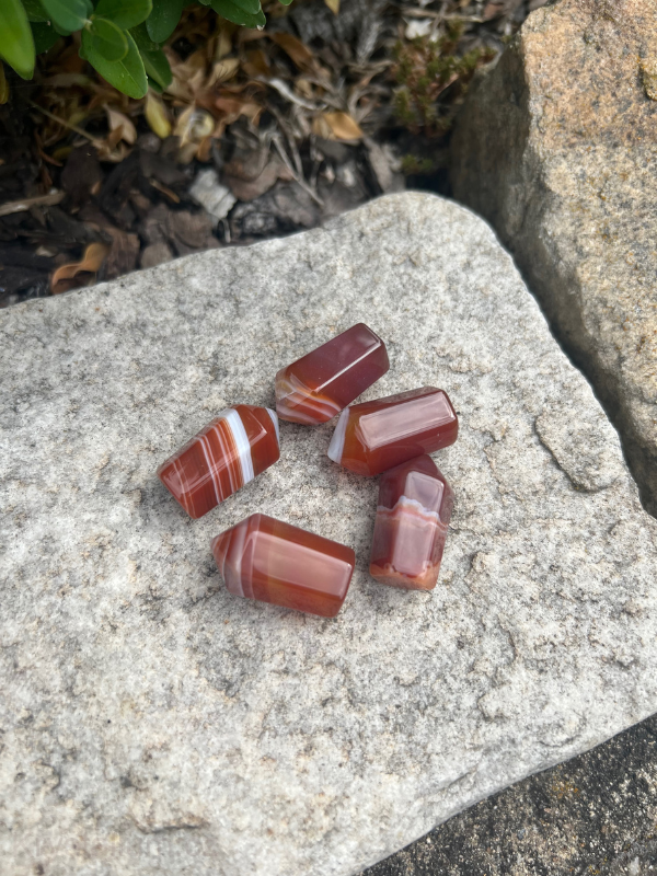 karneol obelisk MINI